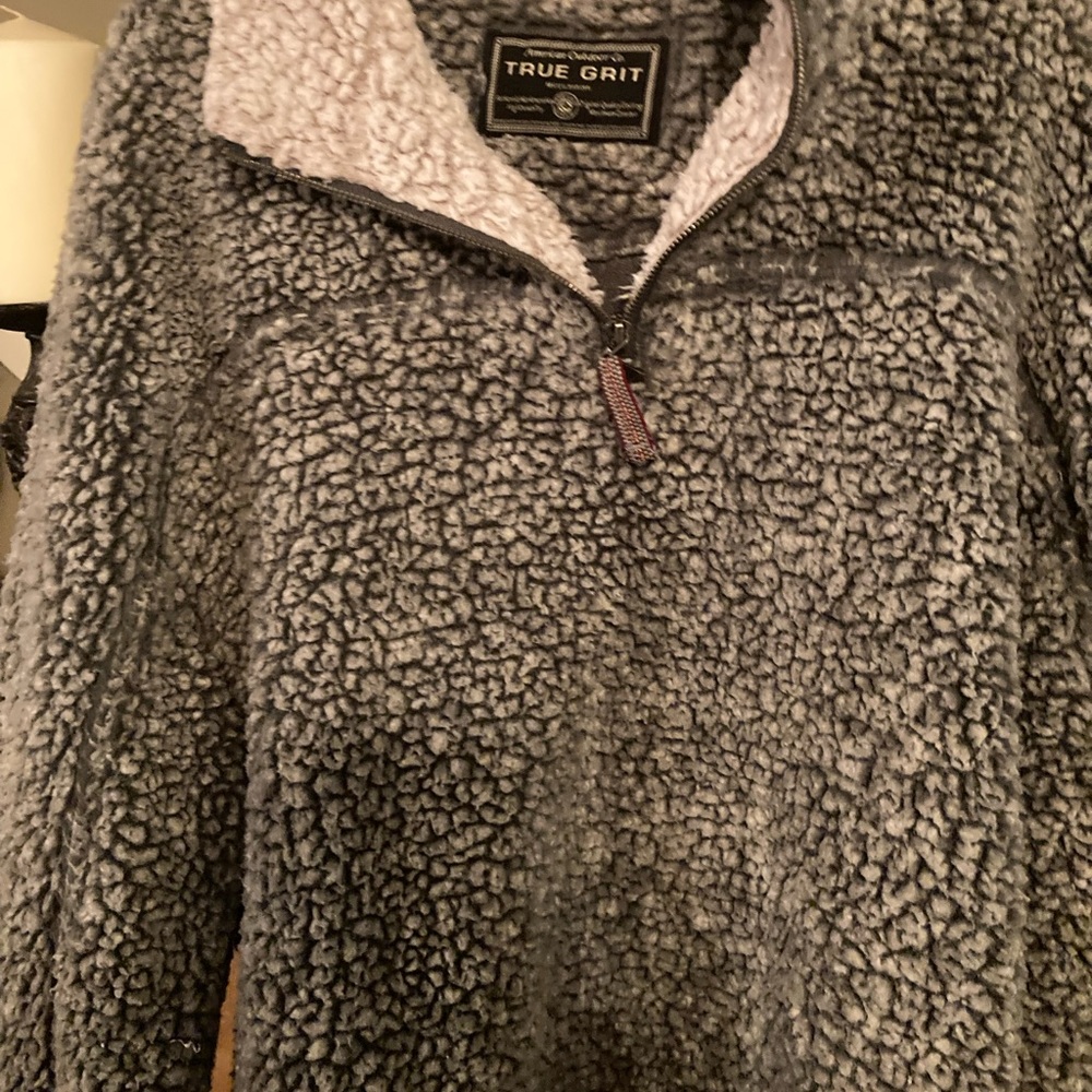 TRUE GRIT pull over!♥️